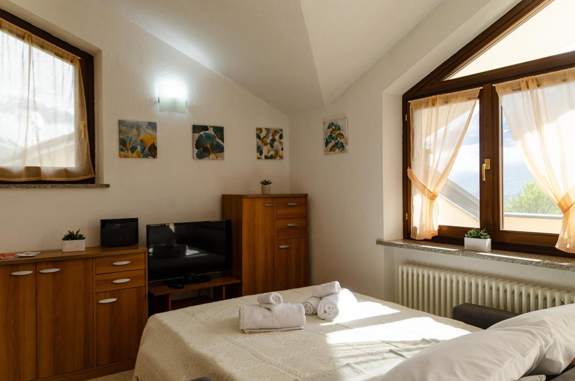 Sarre Skyline Apartment - Relax In Valle D'Aosta Exterior foto